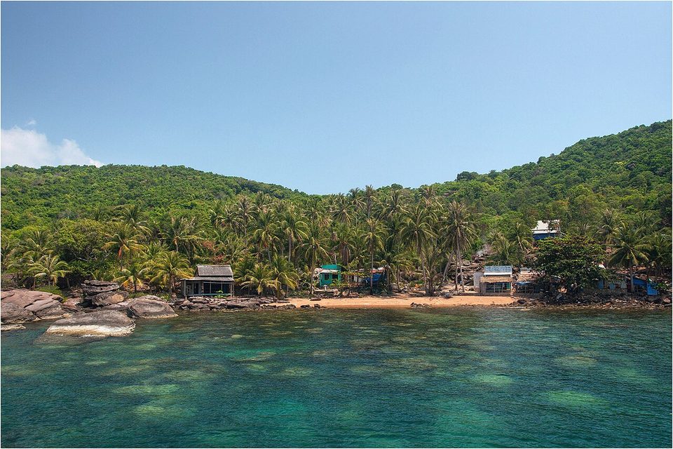 An Thoi four-island tour, snorkelling over coral